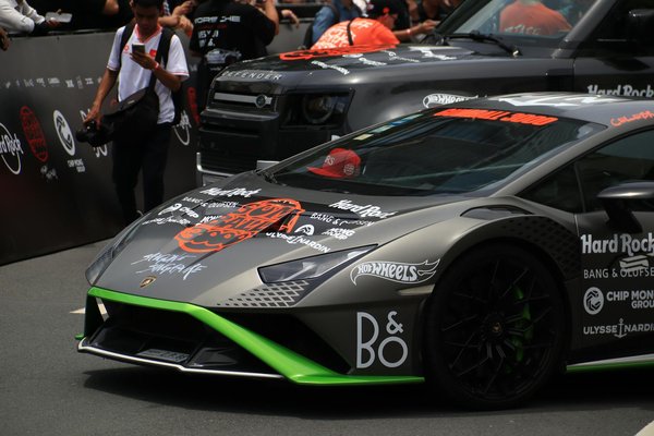 Devenir un Pro de la Customisation de Motos : Guide Complet pour Se Lancer !